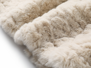 SPECIAL ANIMAL HAIR BLENDED YARN