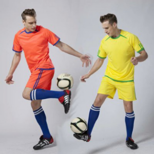 COMPACT-SPUN POLYPROPYLENE MONO-FIBER YARN